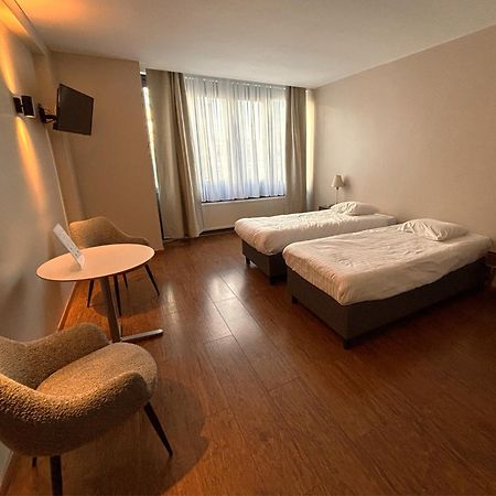 Escale Hotel Saint-Gilles Екстериор снимка