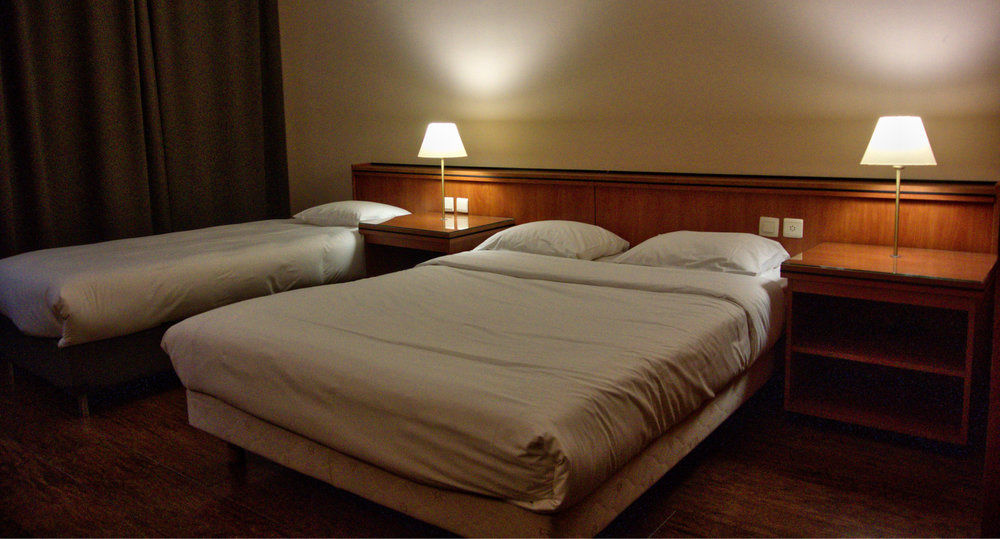 Escale Hotel Saint-Gilles Екстериор снимка